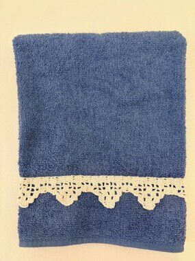 HAND CRAFTED Hand Towels Crocheted Edging Detail Grannycore Vintage Set of 4